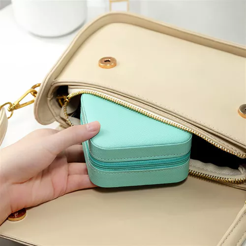 Porta-Jóias Portáteis: Proteção, Estilo e Organização para Viagens